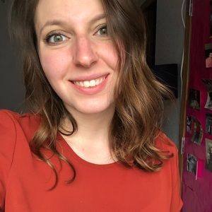 Meet your Posher, Courtney